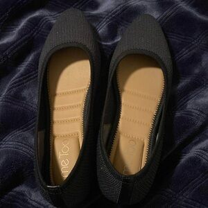 Gray Me Too slip on shoes